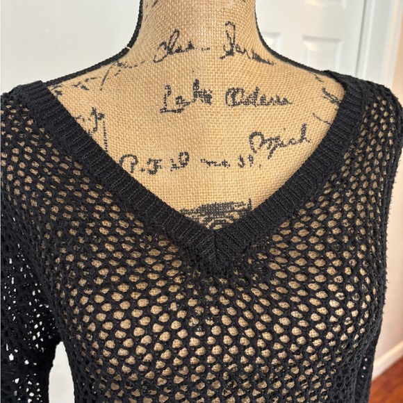 Women's rock republic crochet three-quarter top with skull back - Picture 4 of 9